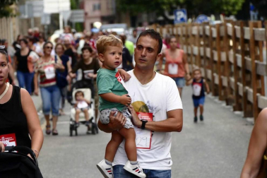 Fotos de la Carrera del Encierro de Estella que ha celebrado este miércoles su séptima edición.