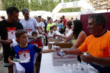 Fotos de la Carrera del Encierro de Estella que ha celebrado este miércoles su séptima edición.