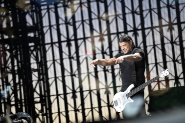 El concierto más multitudinario de Metallica en España, probablemente también uno de los más numerosos de su propia historia, se ha celebrado este viernes en Madrid ante 68.000 personas.