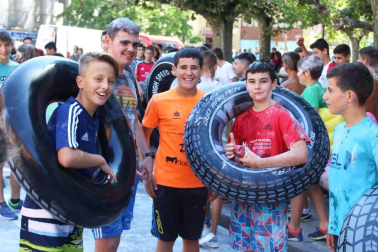 La Asociación de Comerciantes de la localidad del Ega dio comienzo a las fiestas patronales este viernes, 2 de agosto.