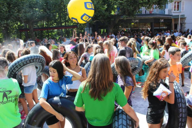 La Asociación de Comerciantes de la localidad del Ega dio comienzo a las fiestas patronales este viernes, 2 de agosto.