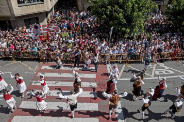 Fotos del cohete de fiestas de Estella 2019