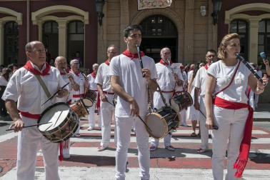 Fotos del cohete de fiestas de Estella 2019