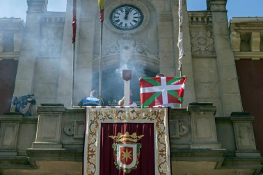 Fotos del cohete de fiestas de Estella 2019