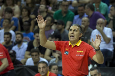 Más de 10.000 aficionados se citaron en el pabellón pamplonés para ver la victoria por 78-70 de la selección española en el arranque de la gira de preparación del Mundial de China 2019.