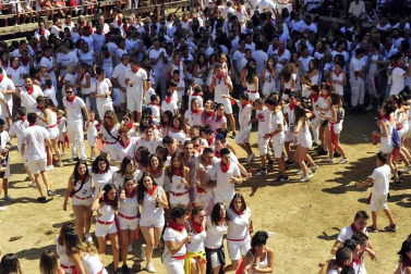 Fotos del primer día de fiestas de Carcastillo