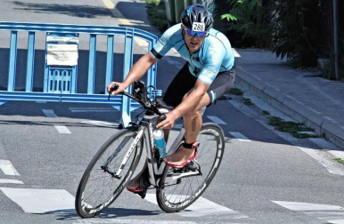 La veterana Nuria Rodríguez y Mikel Goitisolo, segundo el pasado año, vencieron en elite