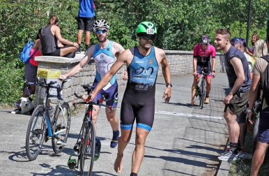 La veterana Nuria Rodríguez y Mikel Goitisolo, segundo el pasado año, vencieron en elite