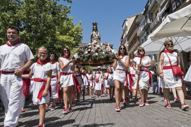 Fotos de la procesión de fiestas de Estella