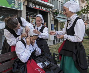 Fotos de la procesión de fiestas de Estella