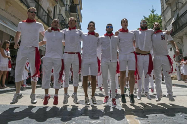 Todas las fotos de la pañuelada de fiestas de Estella 2019 en Diario de Navarra