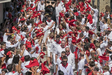 Todas las fotos de la pañuelada de fiestas de Estella 2019 en Diario de Navarra