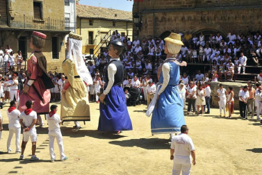 Todas las fotos del día de Navarra de fiestas de Carcastillo 2019