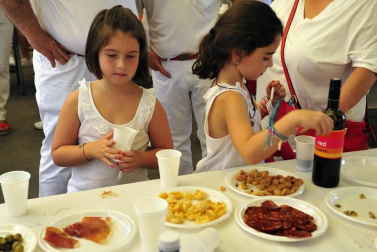 Todas las fotos del día de Navarra de fiestas de Carcastillo 2019