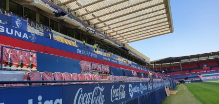 Parte de las 2.700 localidades de Preferencia que se estrenarán en el debut de Osasuna en casa han sido colocadas