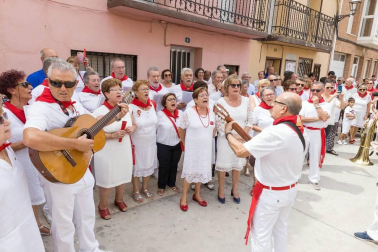 Todas las fotos del día grande de fiestas de Fustiñana en Diario de Navarra