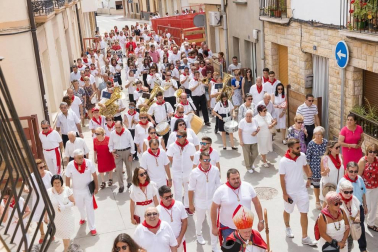 Todas las fotos del día grande de fiestas de Fustiñana en Diario de Navarra
