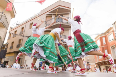 Galería de fotos del Paloteado de fiestas de Fustiñana