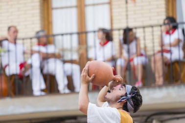 Galería de fotos del Paloteado de fiestas de Fustiñana