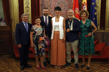 Los nuevos consejeros del Gobierno de Navarra tomaron posesión este miércoles rodeados de sus familiares