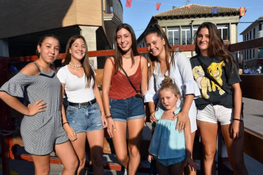 150 corredores en categoría absoluta y cerca de un centenar de niños participaron, el sábado 3 de agosto, en la edición número treinta y cinco de la popular carrera de la Joya de Fustiñana. Este año, además, la prueba ha sido elegida para estrenar el primer Circuito de running MD Ribera Sur.