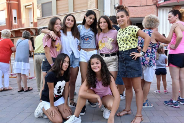 150 corredores en categoría absoluta y cerca de un centenar de niños participaron, el sábado 3 de agosto, en la edición número treinta y cinco de la popular carrera de la Joya de Fustiñana. Este año, además, la prueba ha sido elegida para estrenar el primer Circuito de running MD Ribera Sur.