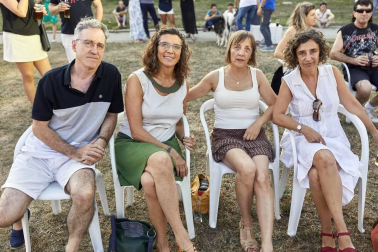 El festival Flamenco on Fire y la Sala Indara han organizado tres conciertos gratuitos que servirán de preludio a la llegada, el 20 de agosto, del reconocido festival flamenco. La actuación de La Negra y El Panky sirvió para abrir este ciclo previo, que contará también con la presencia de Paquete y los Porrina Jam y Las Migas.