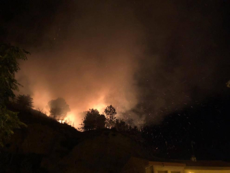 Imágenes del incendio en Funes