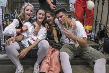 Todas las fotos de la despedida de los gigantes en fiestas de Estella en Diario de Navarra