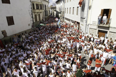 Todas las fotos del cohete de fiestas de Aoiz 2019 en Diario de Navarra