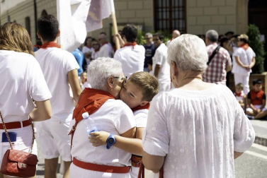 Todas las fotos del cohete de fiestas de Aoiz 2019 en Diario de Navarra