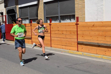 Participantes en la carrera popular disputada este domingo 11 de agosto.,