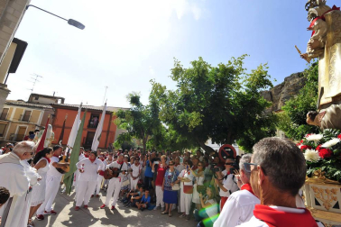Todas las fotos de la procesión de la Virgen de fiesats de Falces 2019