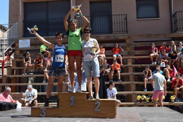 Participantes en la carrera popular disputada este domingo 11 de agosto.,