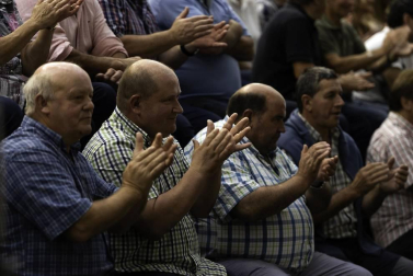 El festival de herri kirolak reunió a más de medio millar de personas en el frontón de la localidad navarra este domingo 11 de agosto.