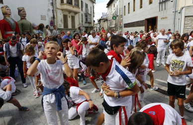 Todas las fotos del día del niño de fiestas de Aoiz 2019