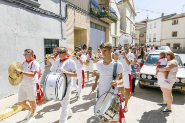 Todas las fotos del cohete de fiestas de Buñuel 2019