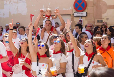 Todas las fotos del cohete de fiestas de Buñuel 2019