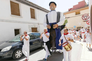 Todas las fotos del cohete de fiestas de Buñuel 2019