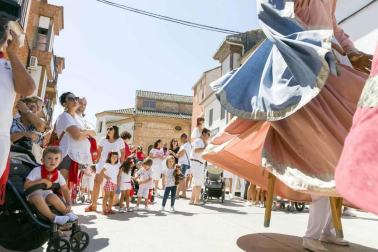 Todas las fotos del cohete de fiestas de Buñuel 2019