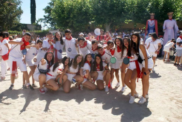 Todas las fotos del cohete de fiestas de Monteagudo 2019