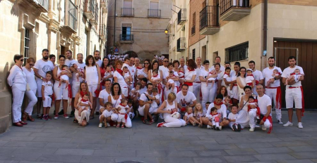 Todas las fotos del inicio de las fiestas de Los Arcos.
