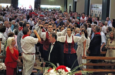 Fotos de la procesión del 15 de agosto de fiestas de Burlada