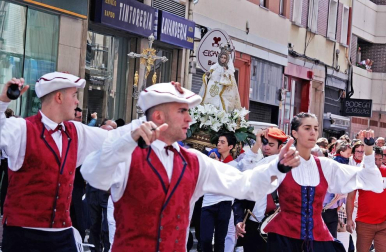 Fotos de la procesión del 15 de agosto de fiestas de Burlada