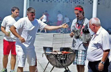 Todas las fotos de la costillada de Fiestas de Burlada 2019 en Diario de Navarra