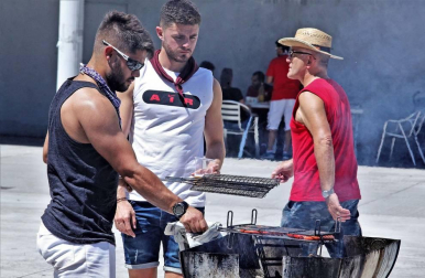 Todas las fotos de la costillada de Fiestas de Burlada 2019 en Diario de Navarra