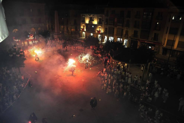 Todas las fotos de los Correfoc en la Plaza de Navarra de las Fiestas de Tafalla 2019 en el Diario de Navarra