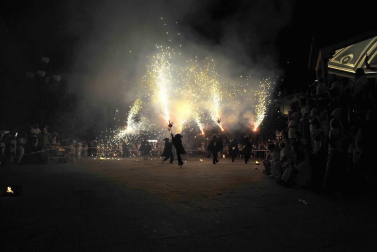 Todas las fotos de los Correfoc en la Plaza de Navarra de las Fiestas de Tafalla 2019 en el Diario de Navarra