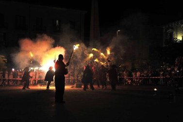 Todas las fotos de los Correfoc en la Plaza de Navarra de las Fiestas de Tafalla 2019 en el Diario de Navarra
