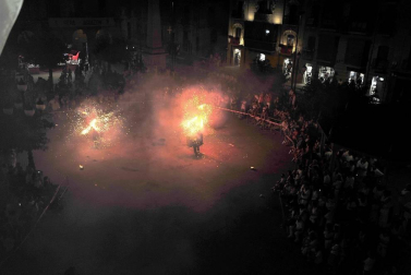 Todas las fotos de los Correfoc en la Plaza de Navarra de las Fiestas de Tafalla 2019 en el Diario de Navarra